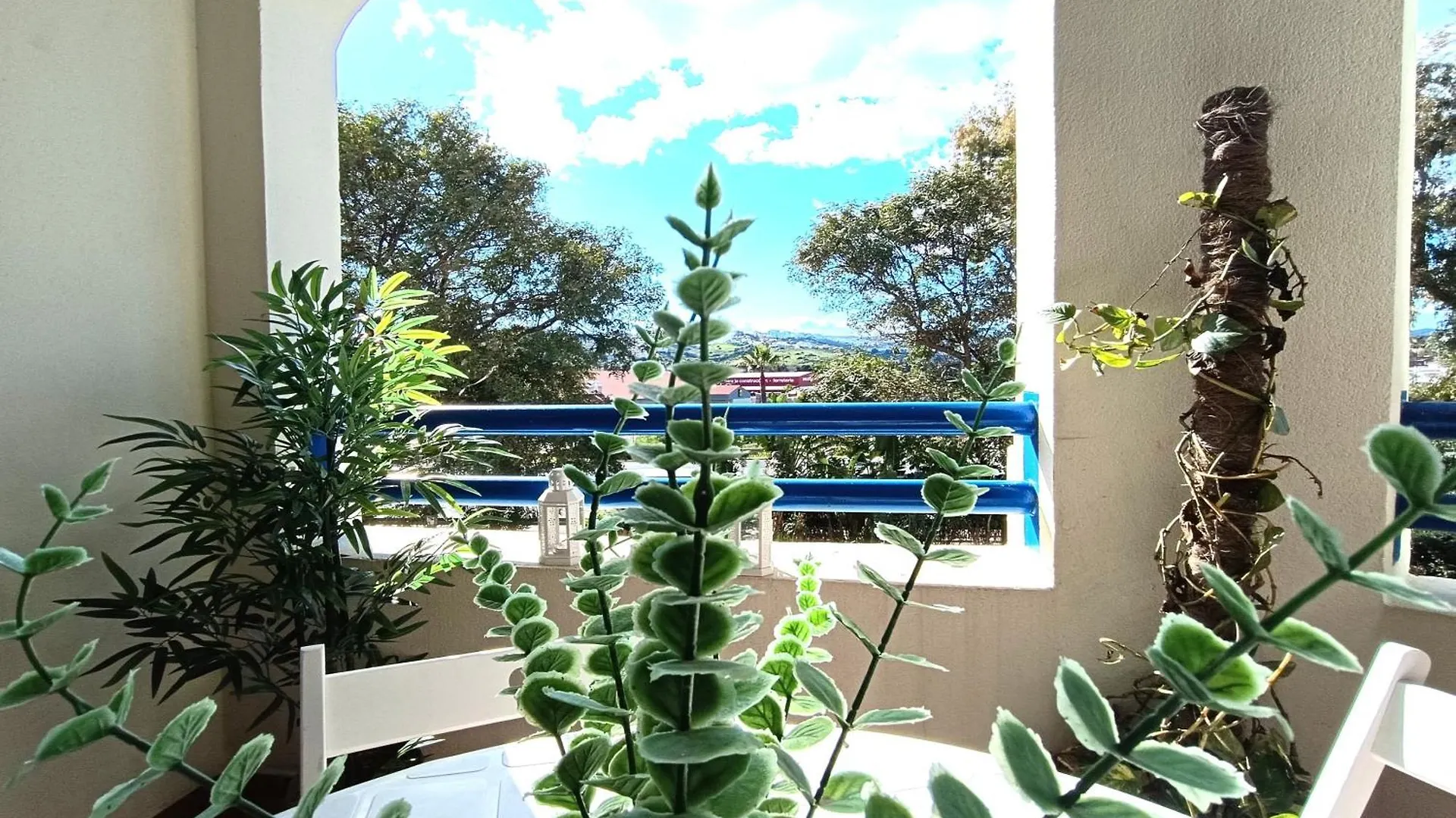 Apartamento La Noria Pie De Playa Manilva サン・ルイス・デ・サビニリャス 0*,  スペイン