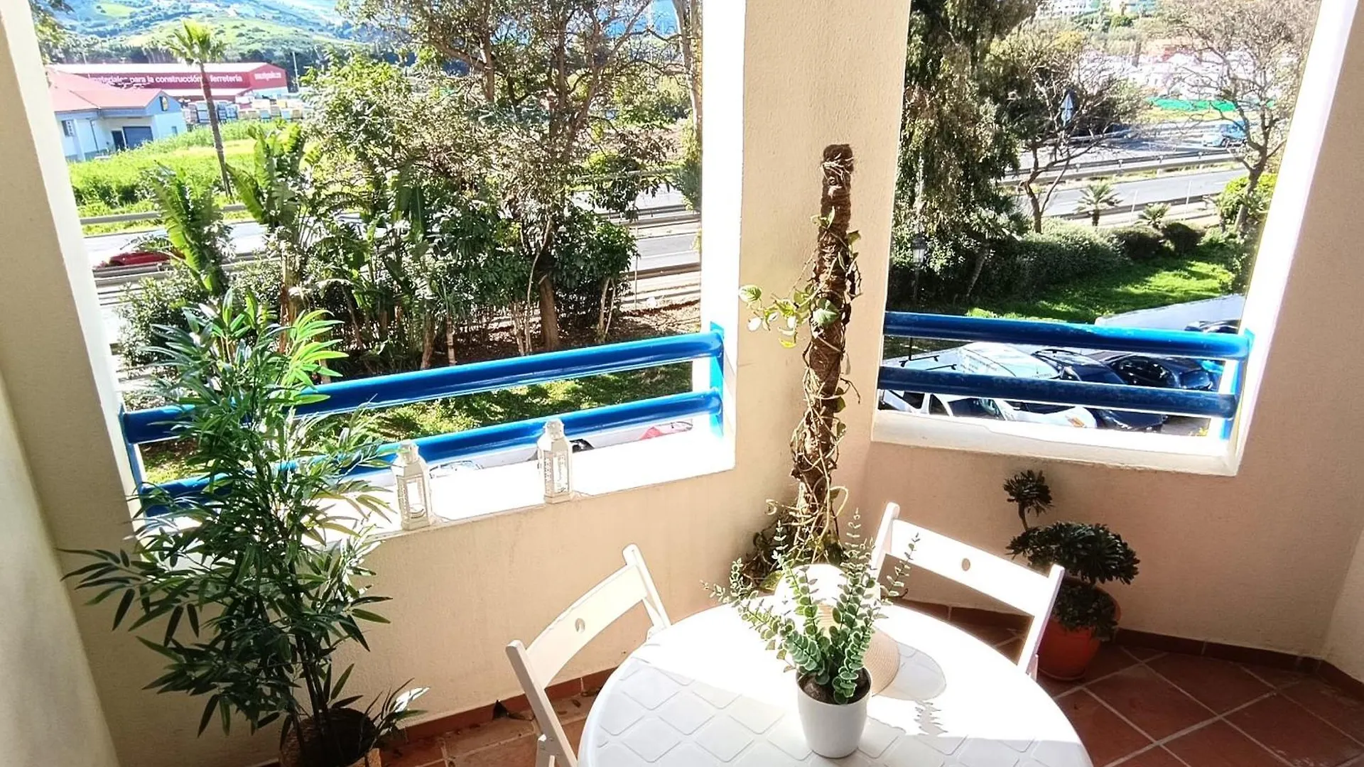 Apartamento La Noria Pie De Playa Manilva サン・ルイス・デ・サビニリャス スペイン