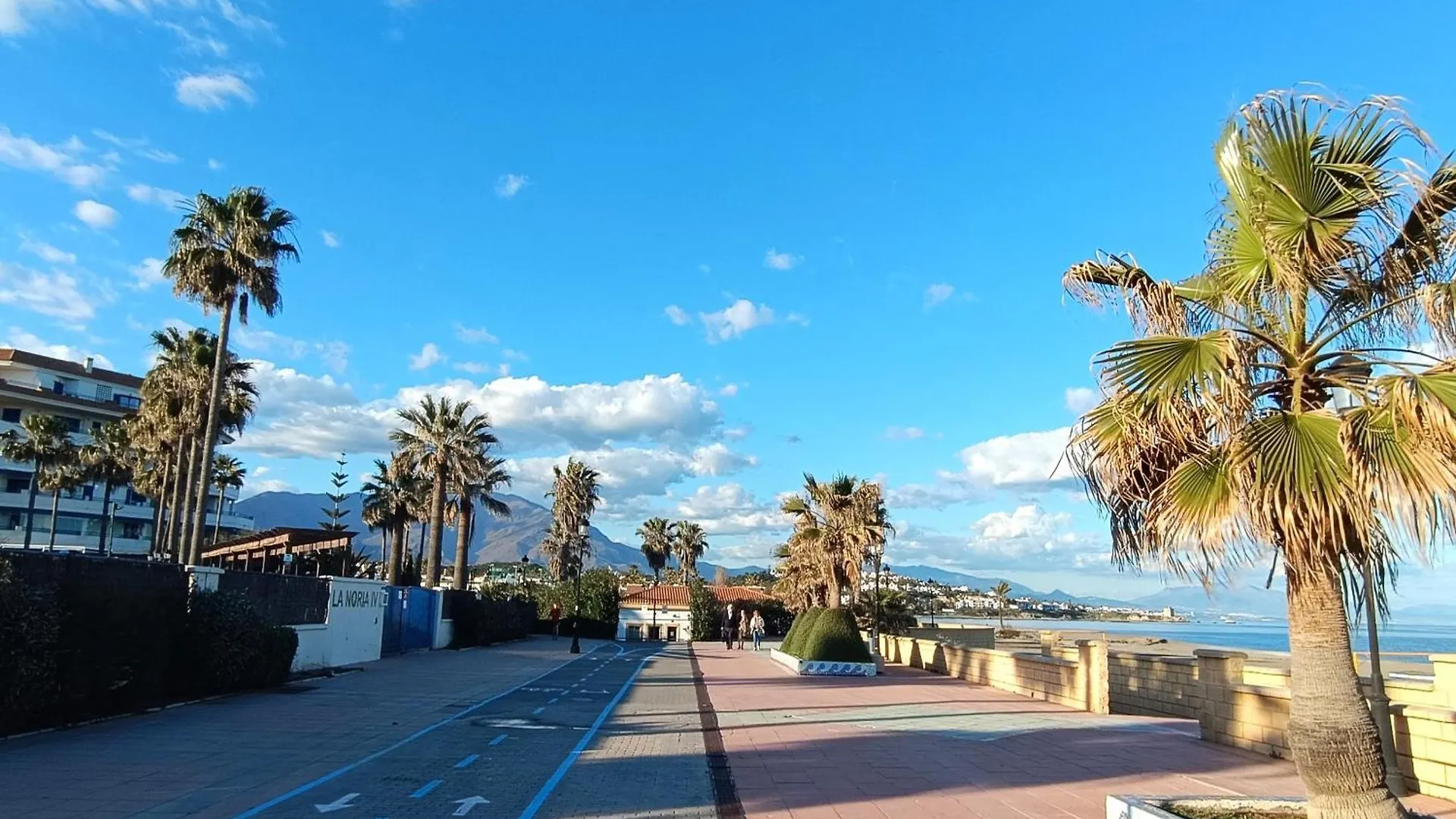 アパート Apartamento La Noria Pie De Playa Manilva サン・ルイス・デ・サビニリャス スペイン